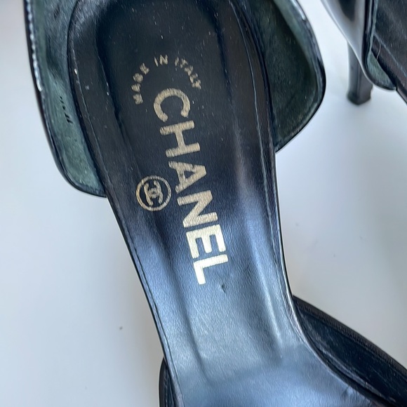 Authentic Chanel Heels - Picture 4 of 14